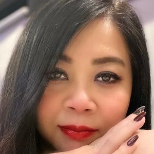 Meet your Posher, Lily